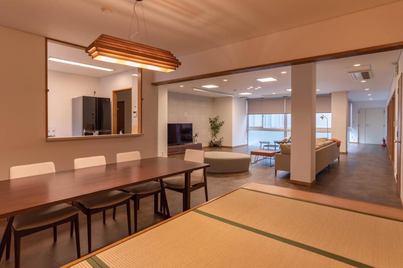 Bijou Suites Ai Premium Osaka Esterno foto