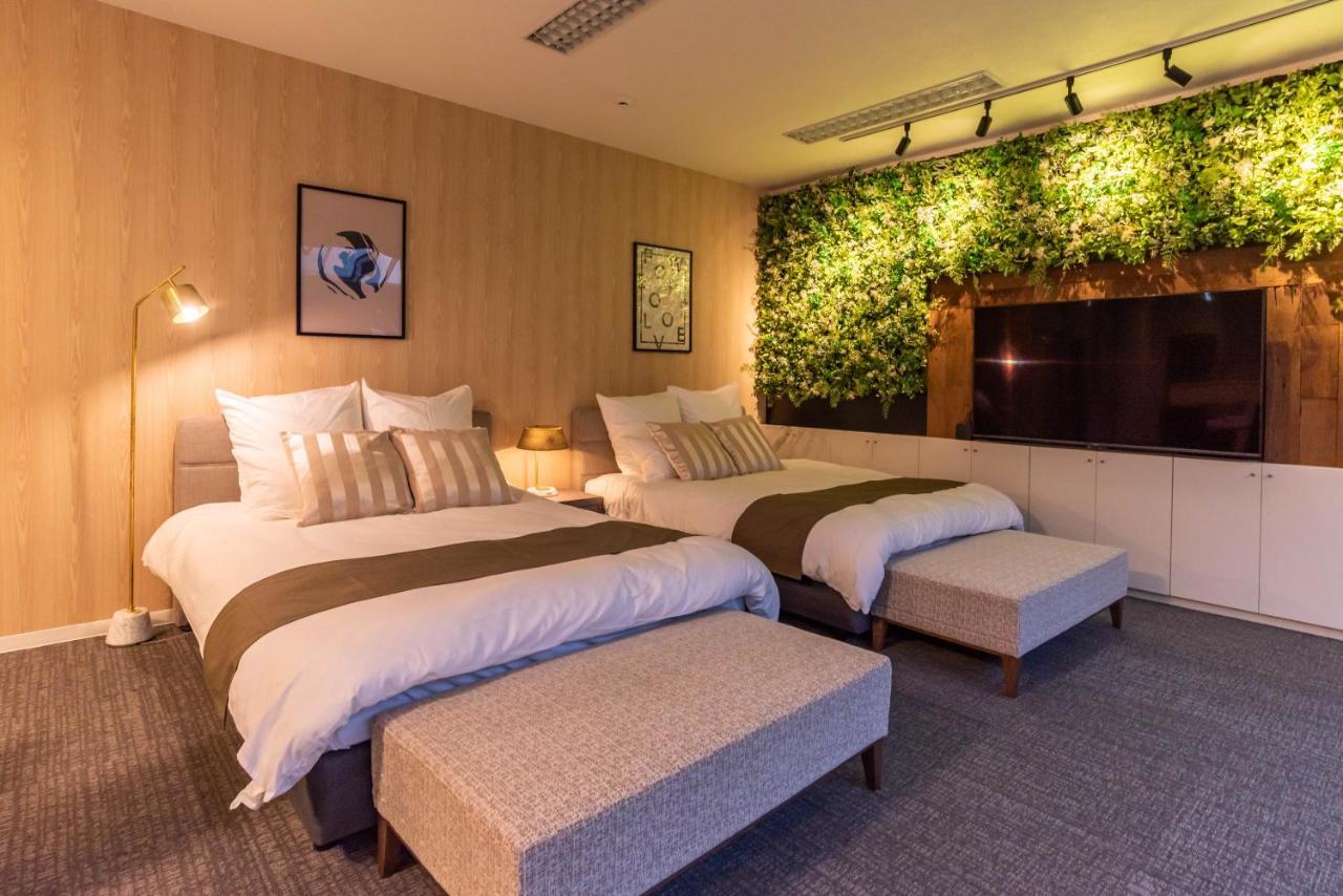 Bijou Suites Ai Premium Osaka Esterno foto